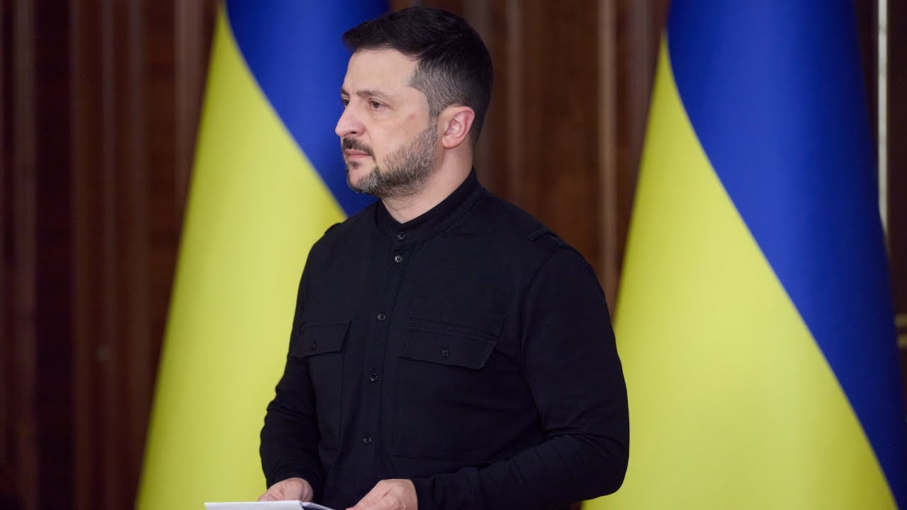 [жестова мова] Брифінг Президента України Володимира Зеленського