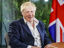 Джонсон объявил, что Британия выделяет еще £1 млрд на военную помощь Украине