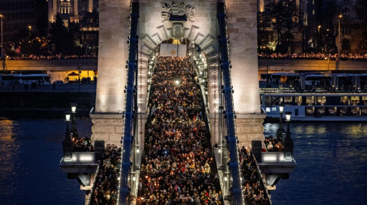 В Будапеште прошел массовый митинг против правительства Виктора Орбана