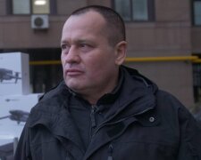 Волонтеры «Украинской команды» передали крупную партию мощных зарядных станций полка «Ахиллес» СБС, - Артур Палатный