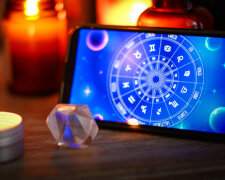 Гороскоп на сегодня 7 апреля: заболевание Раков, разочарование Весов и разоблачение тайн Водолеев