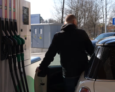 АЗС могут неожиданно обновить цены на бензин и дизель: чего ждать