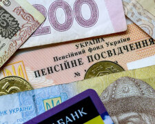 Для пенсии в 60 лет понадобится 34 года стажа: новые требования ПФУ