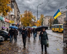 Грозы и сильные ветры: погода в Украине будет до 23 октября