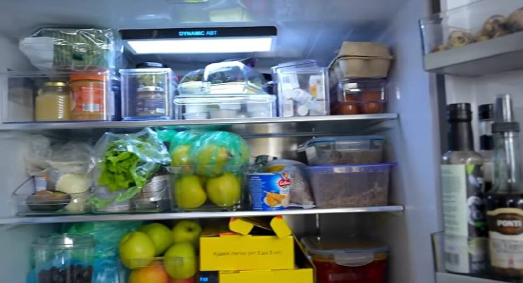 Как избавиться от неприятного запаха в холодильнике: 8 действенных способов