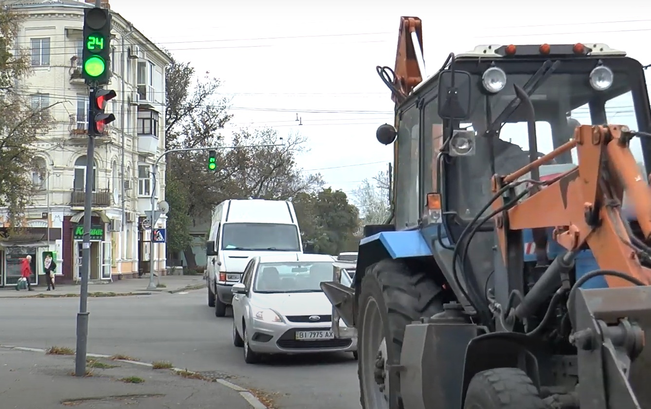 Ограничение движения транспорта в Хмельницком: на каком участке дороги будут действовать неудобства