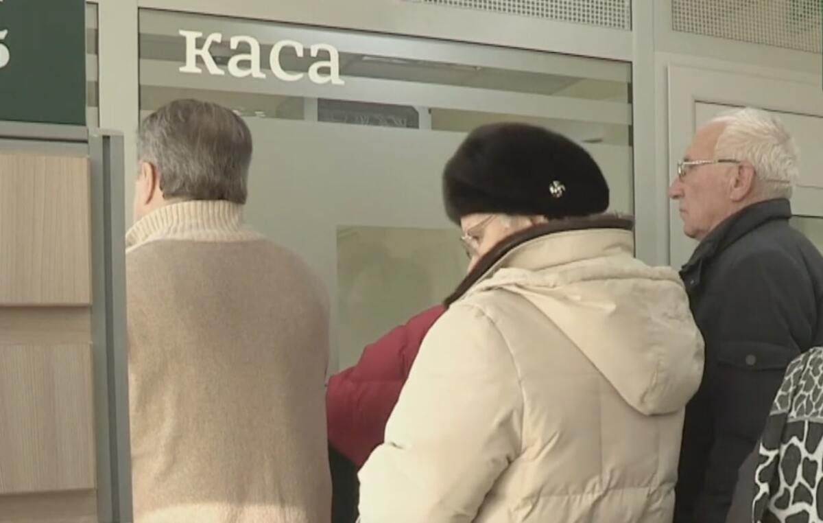 Работа для пенсионеров в Днепропетровской области: на каких должностях платят от 45 тысяч