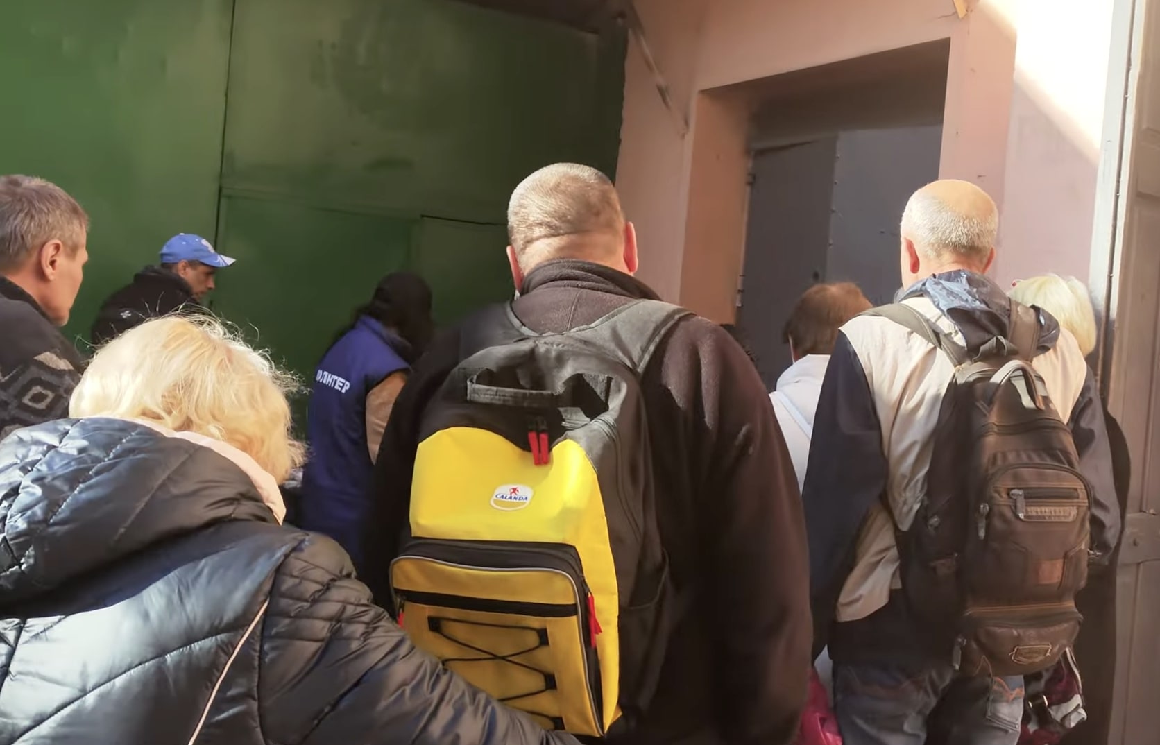 Бесплатные продукты для ВПЛ и пенсионеров в Днепропетровской области: где и как оформить поддержку