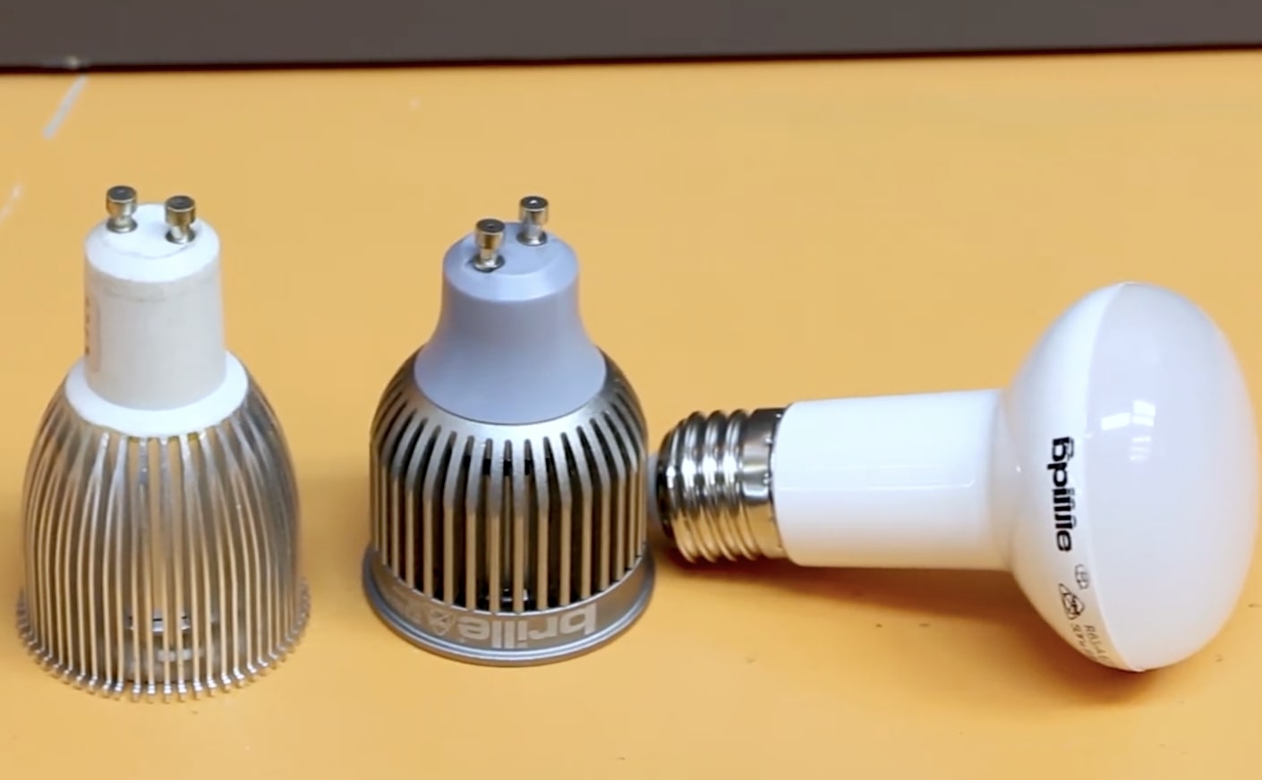 График отключения света в Запорожье на неделю с 10 по 16 ноября: жителей предупредили