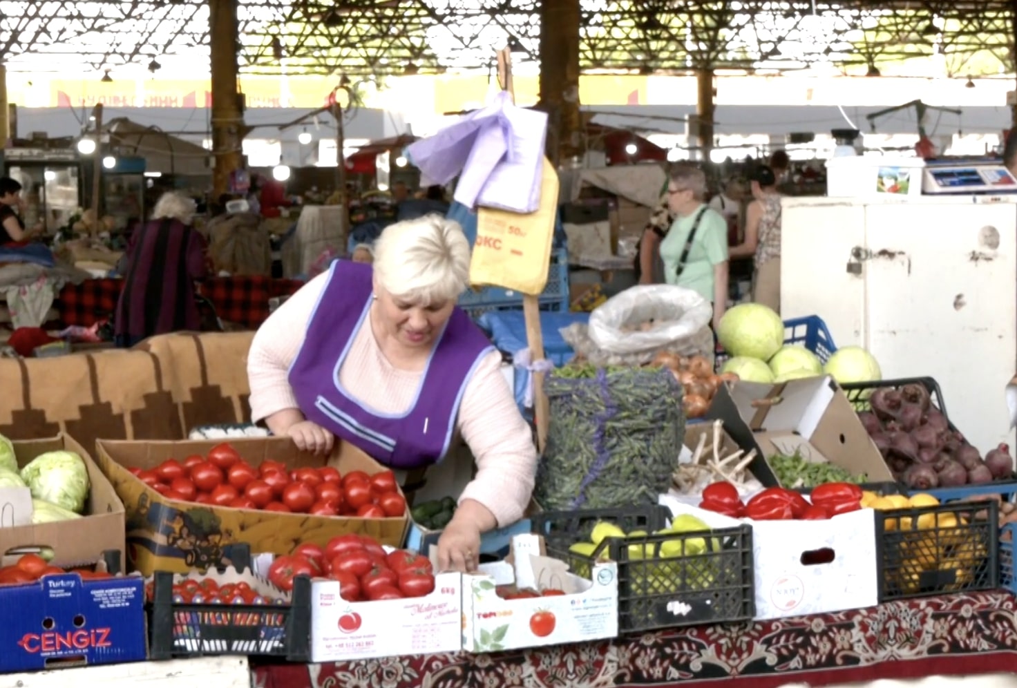 Дефицит продуктов в Запорожье: какие трудности приходится проходить украинцам в этом сезоне