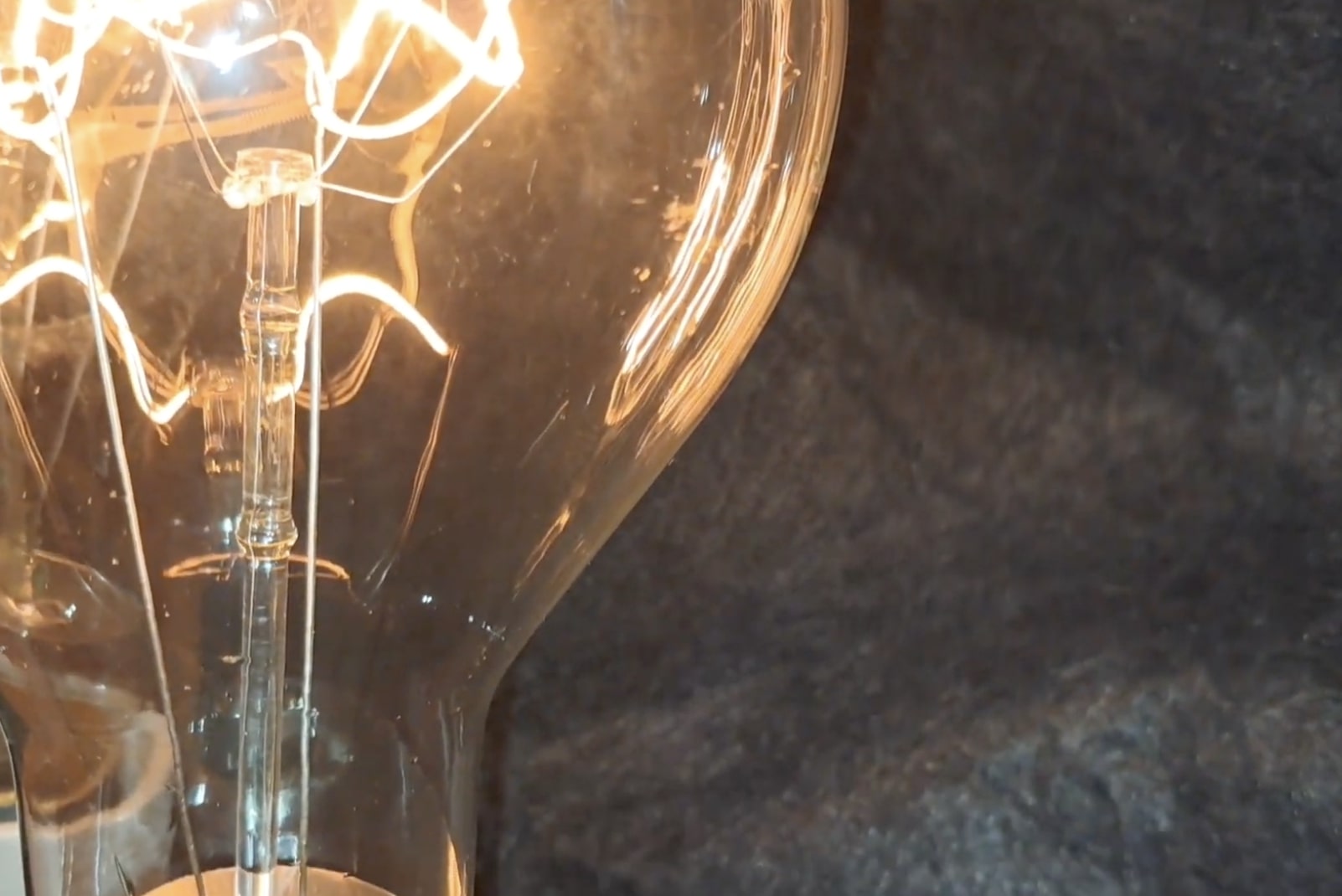 График отключения света в Кировоградской области на 20 ноября: кому придется терпеть ограничения много часов