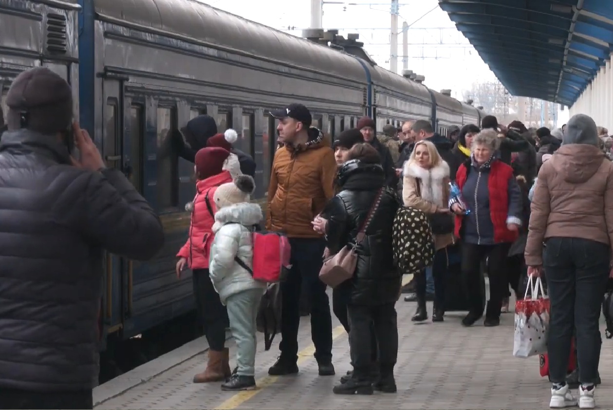 Новий графік руху поїздів в Полтавській області: "Укрзалізниця" зробила попередження, що змінилося