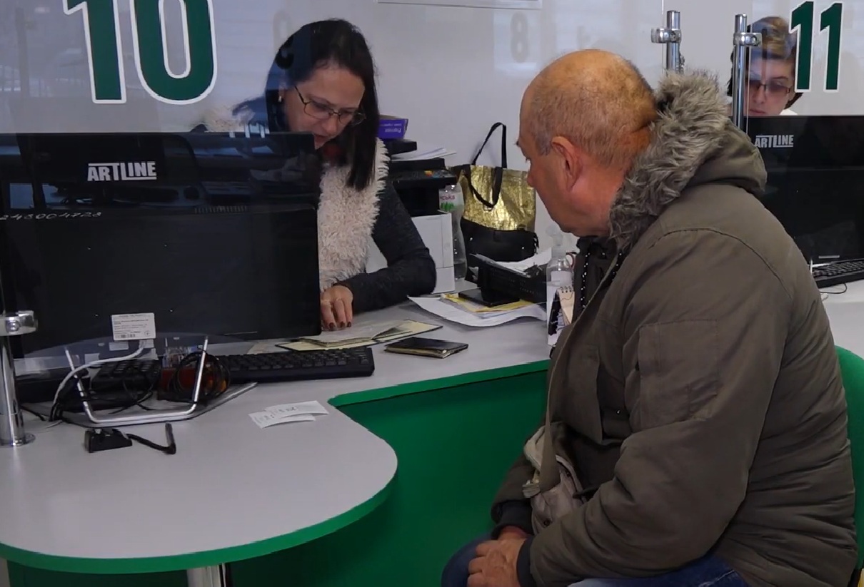 Гуманітарна допомога для пенсіонерів в Одесі: кому доступна участь в програмі