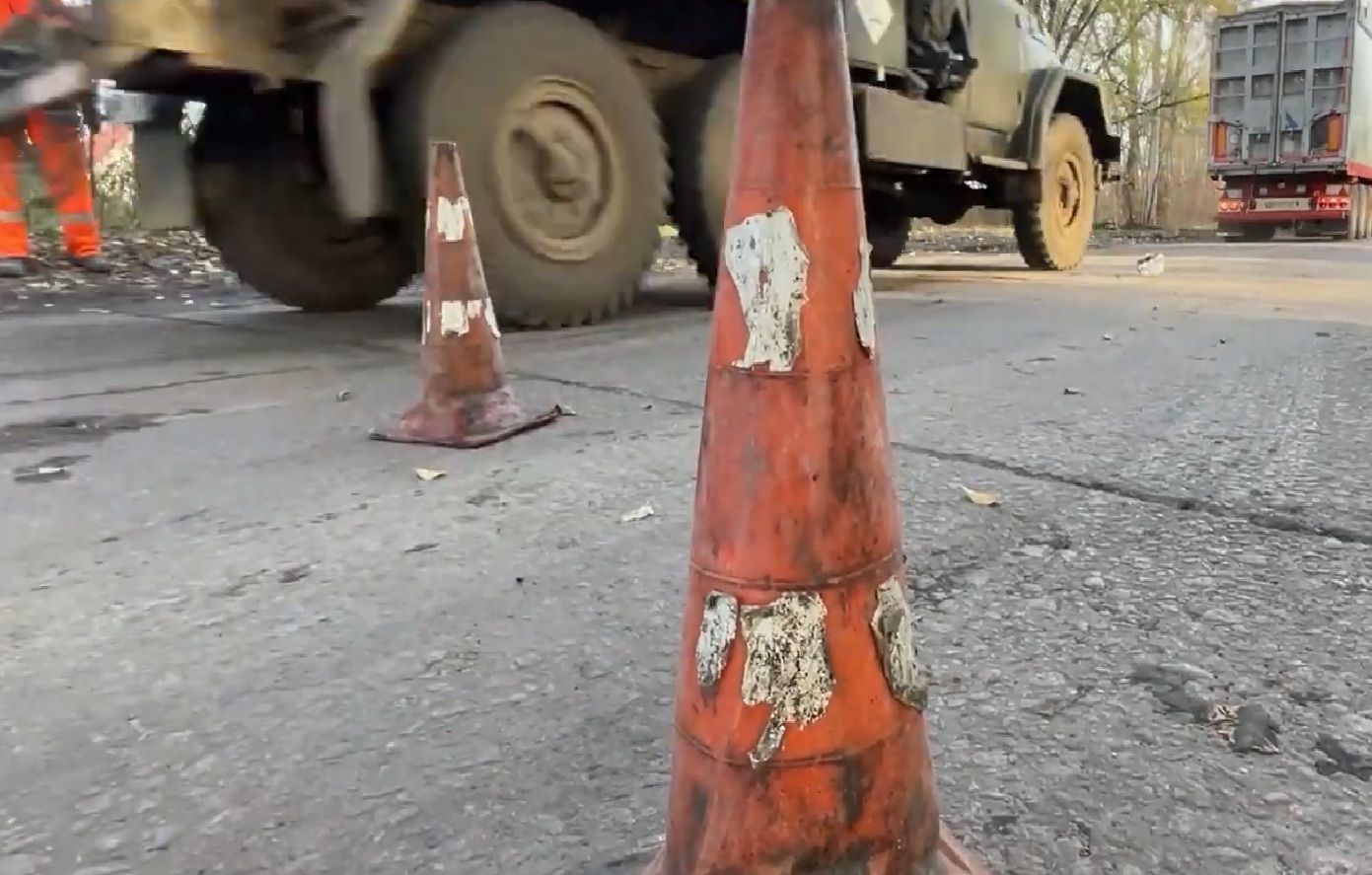 Обмеження руху транспорту в Чернівцях: кому з містян доводиться коригувати маршрути