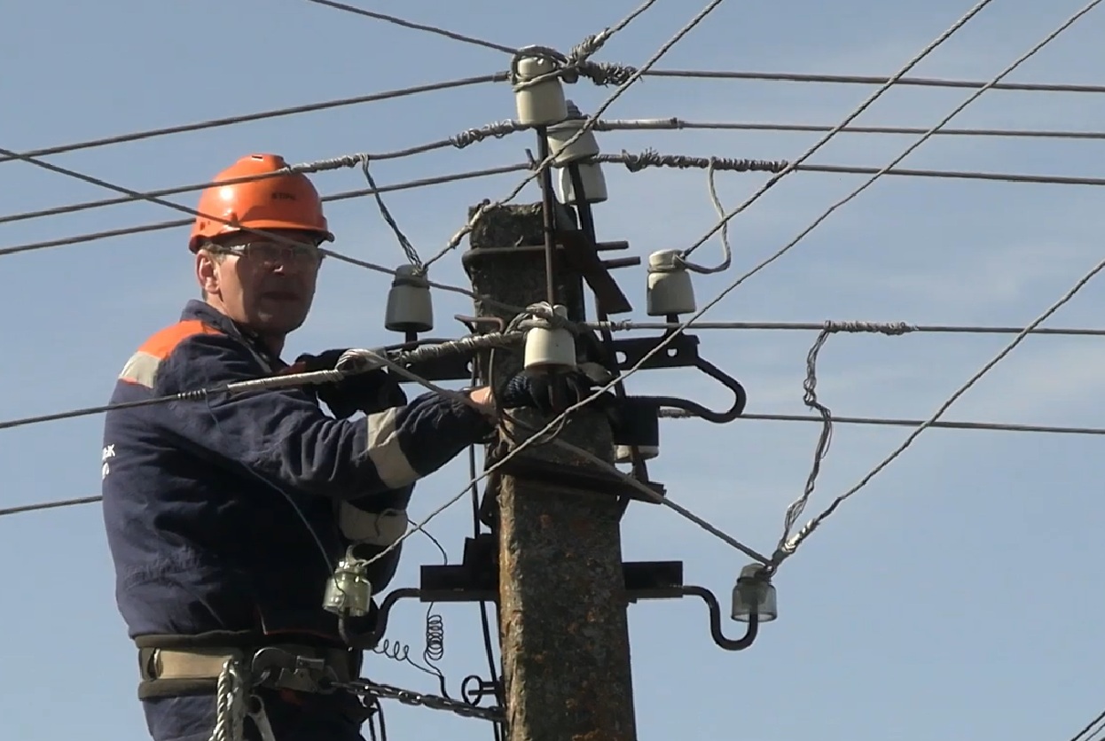 Графіки відключення світла у Харківській області на 29 березня: де українці довго будуть без електрики в неділю