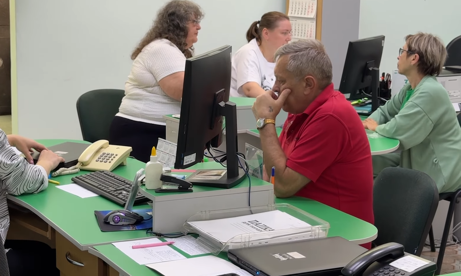 Грошова допомога для ВПО в Дніпропетровській області: хто і скільки отримає у квітні 2026 року