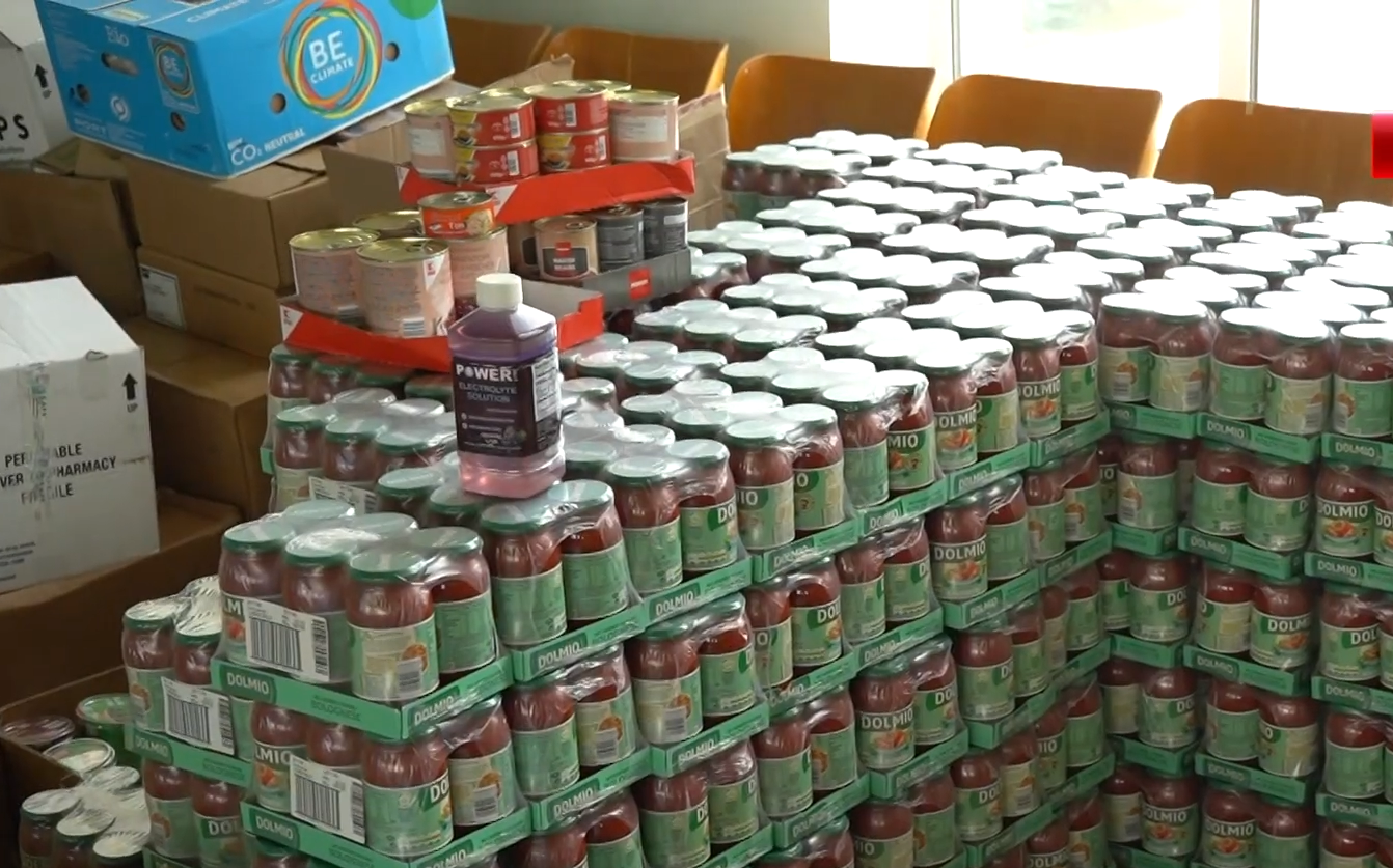 Гуманітарна допомога для пенсіонерів у Дніпрі: як долучитися до програми підтримки