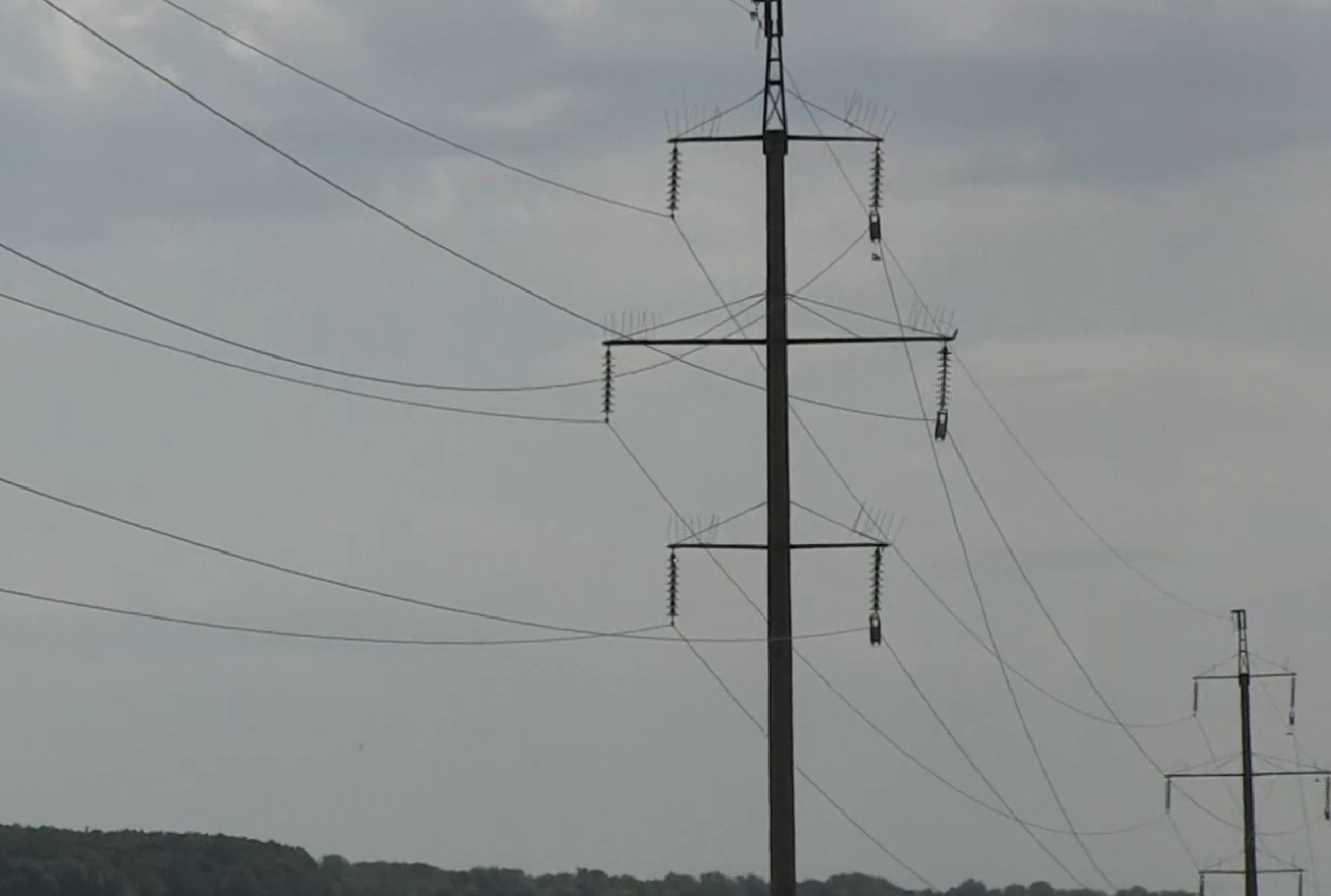 Графіки відключення світла у Кропивницькому на тиждень з 20 по 26 квітня: на яких вулицях будуть діяти жорсткі обмеження