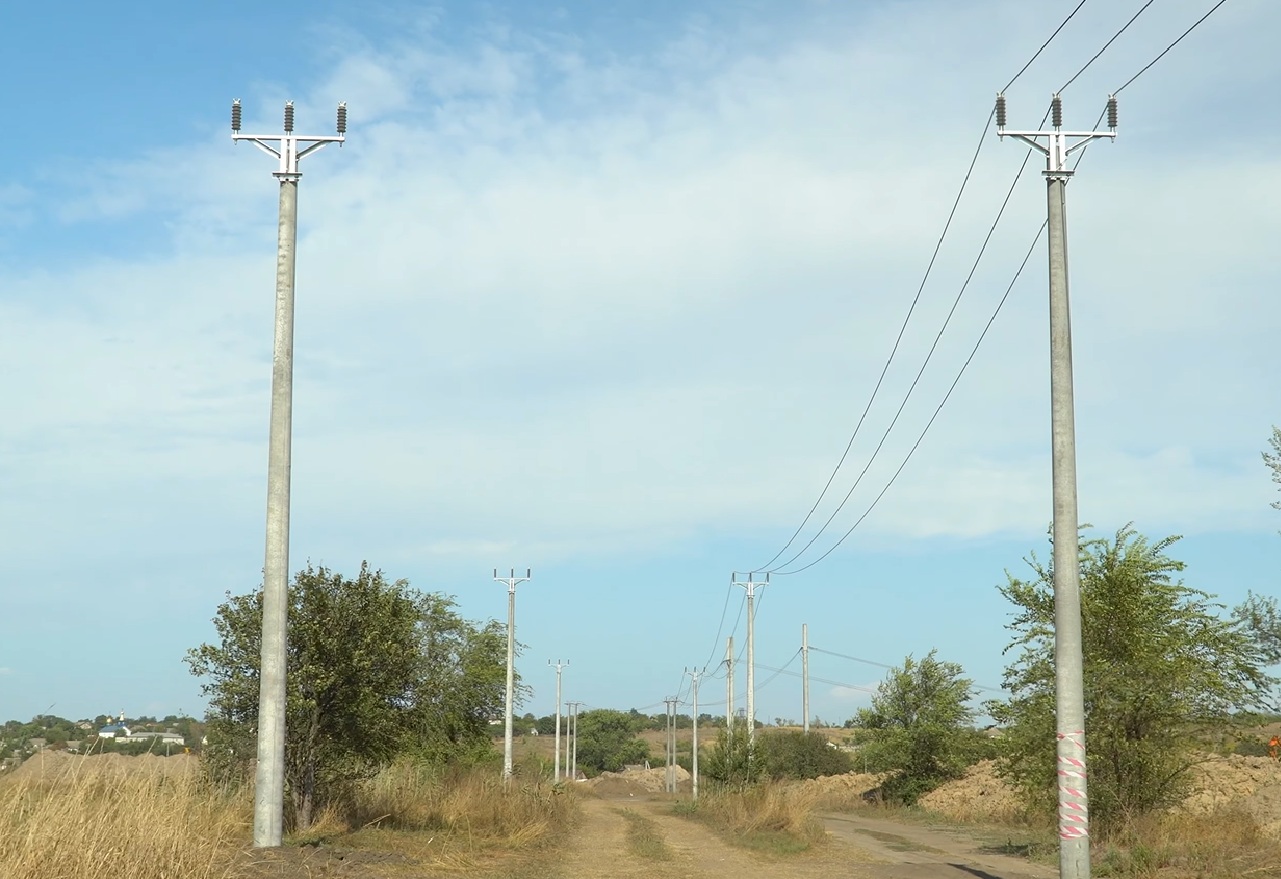 Графіки відключення світла у Полтавській області на 7 червня: де надовго залишаться без електроенергії в неділю