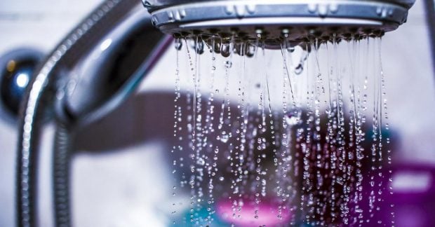 Традиция принимать душ каждый день останется в прошлом или нет: BBC узнало прогноз