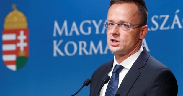 НАТО хочет собрать еще $100 миллиардов для Украины, - глава МИД Венгрии Сийярто