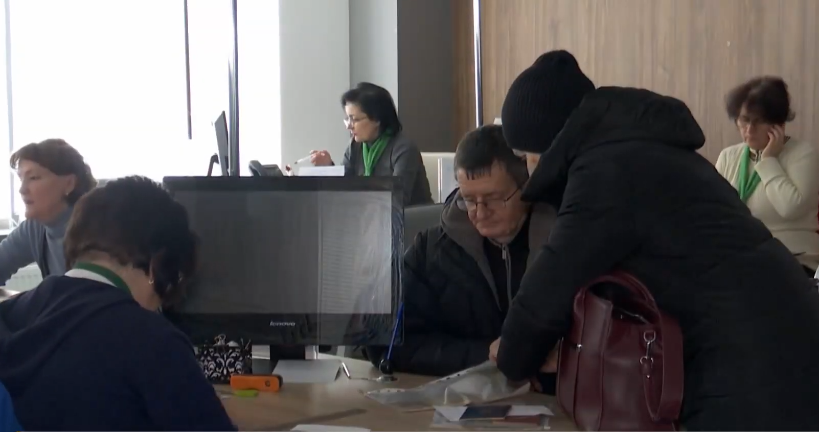 Грошова допомога для ВПО та пенсіонерів у Запоріжжі: кому надійде одноразова зимова виплата