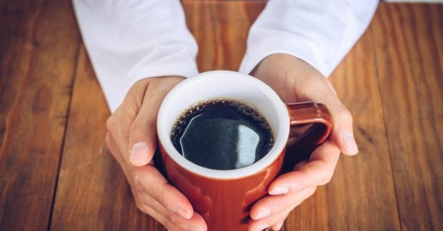 Кофе препятствует восстановлению мозга после безсонницы, - исследование