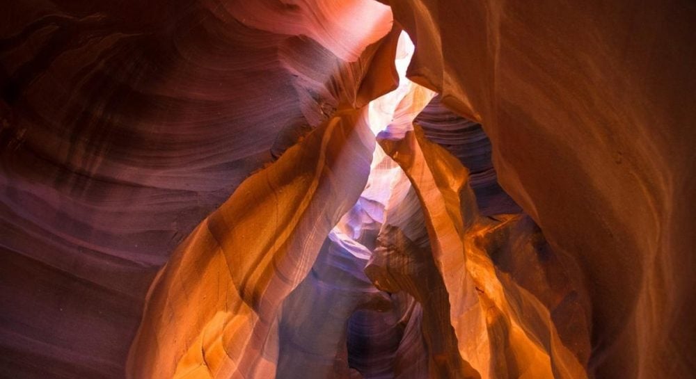 В горных породах нашли микротуннели: ни один геологический процесс их объяснить не может