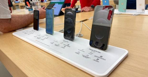 Почему Apple больше не выпускает iPhone Mini: причина оказалась простой