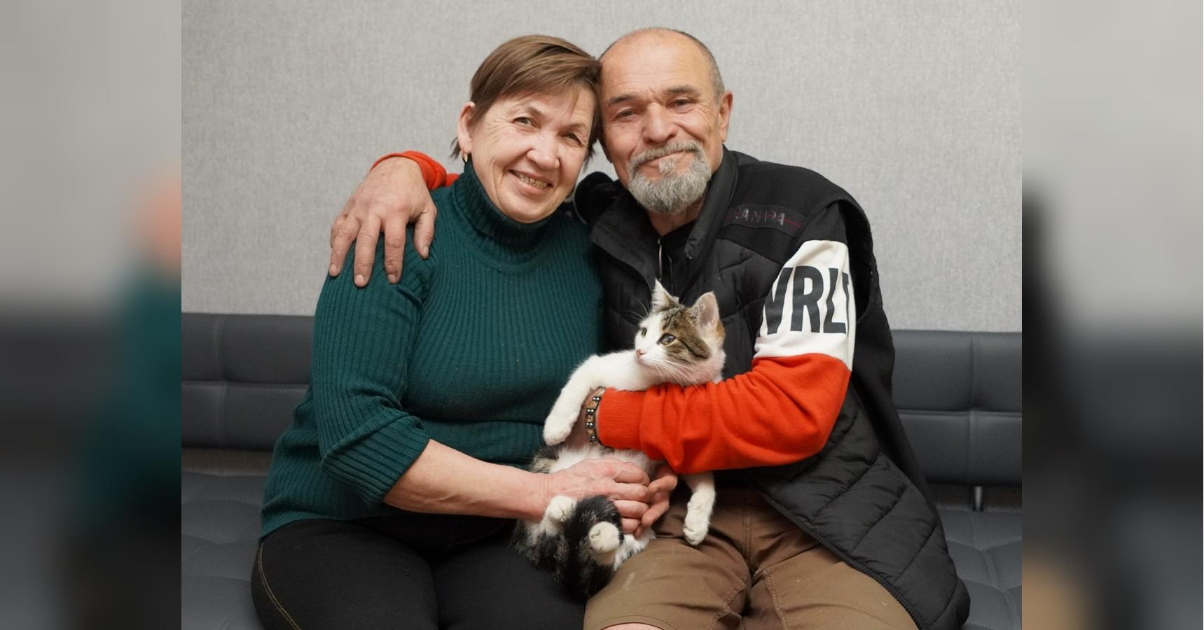 Грузин из Луганска, украинка из Лисичанска. Как бывшие бездомные купили дачу без воды и кухни: история невероятной любви