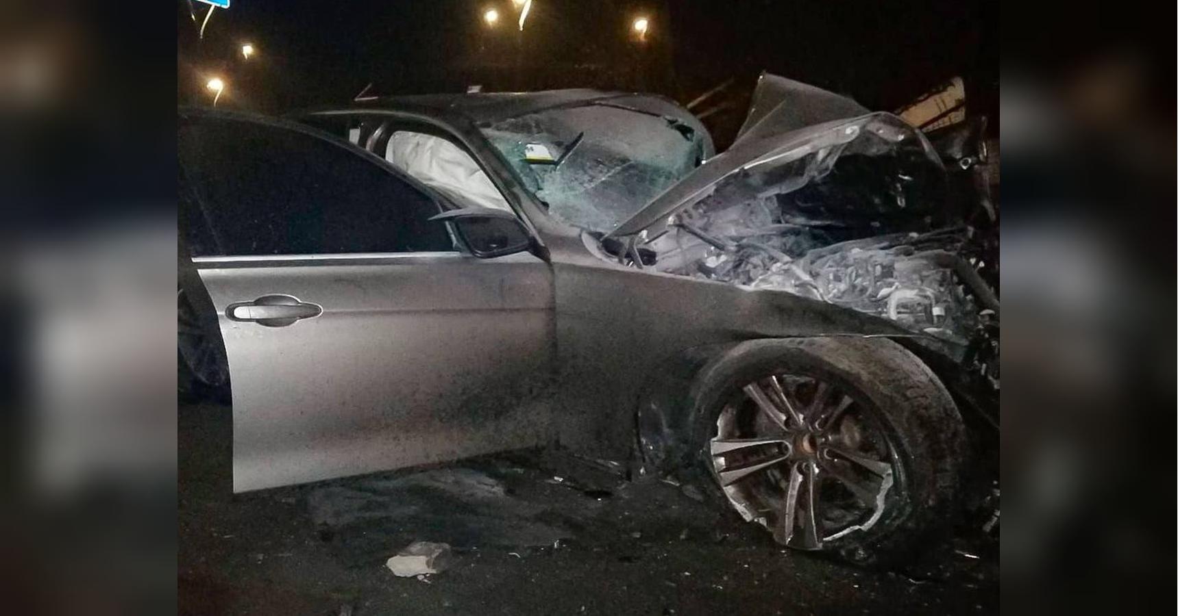 Смертельное ДТП в Киеве: 18-летний водитель BMW влетел в подземный переход