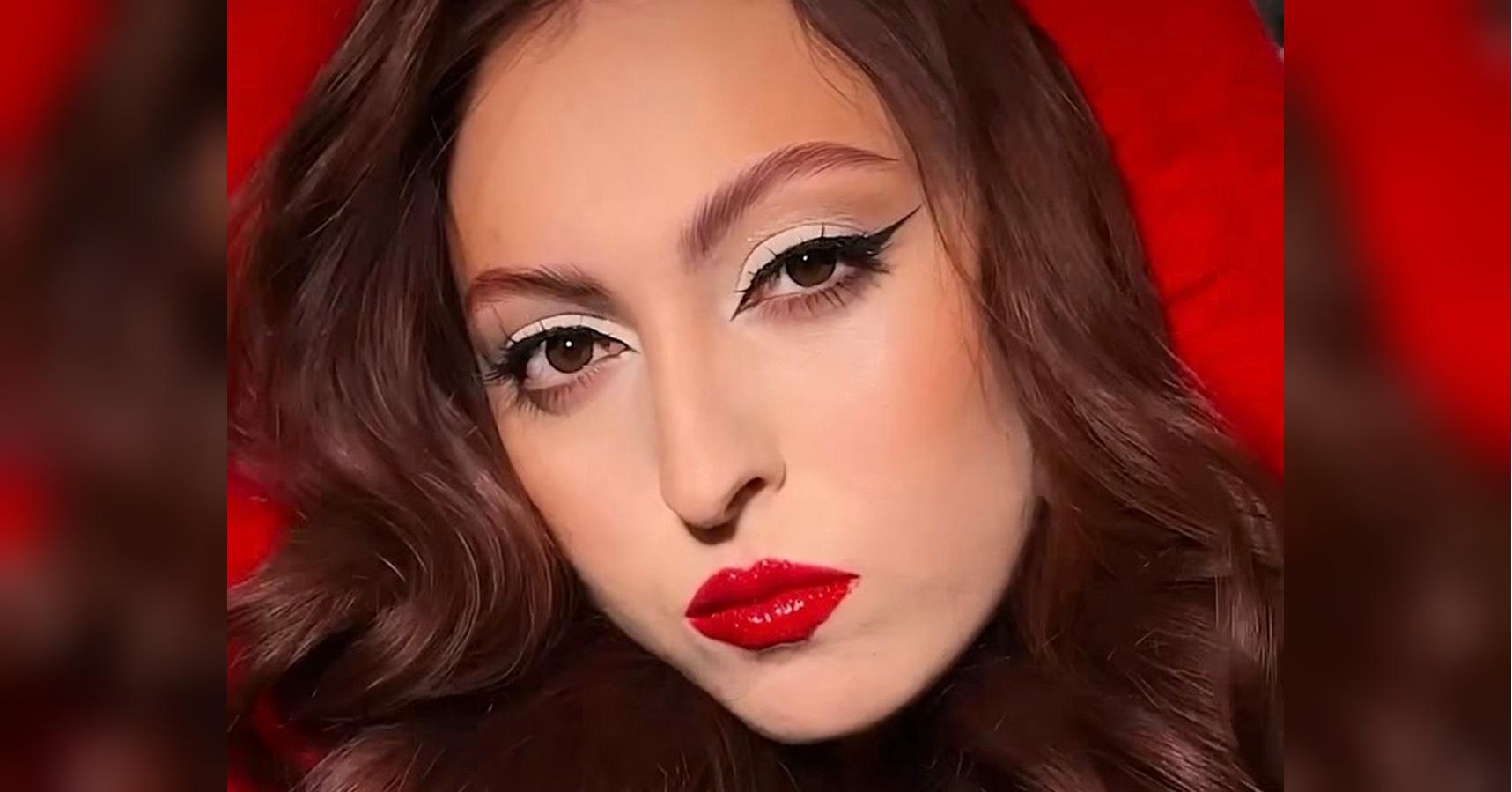 «Беременна?»: дочь Оли Поляковой заинтриговала снимком