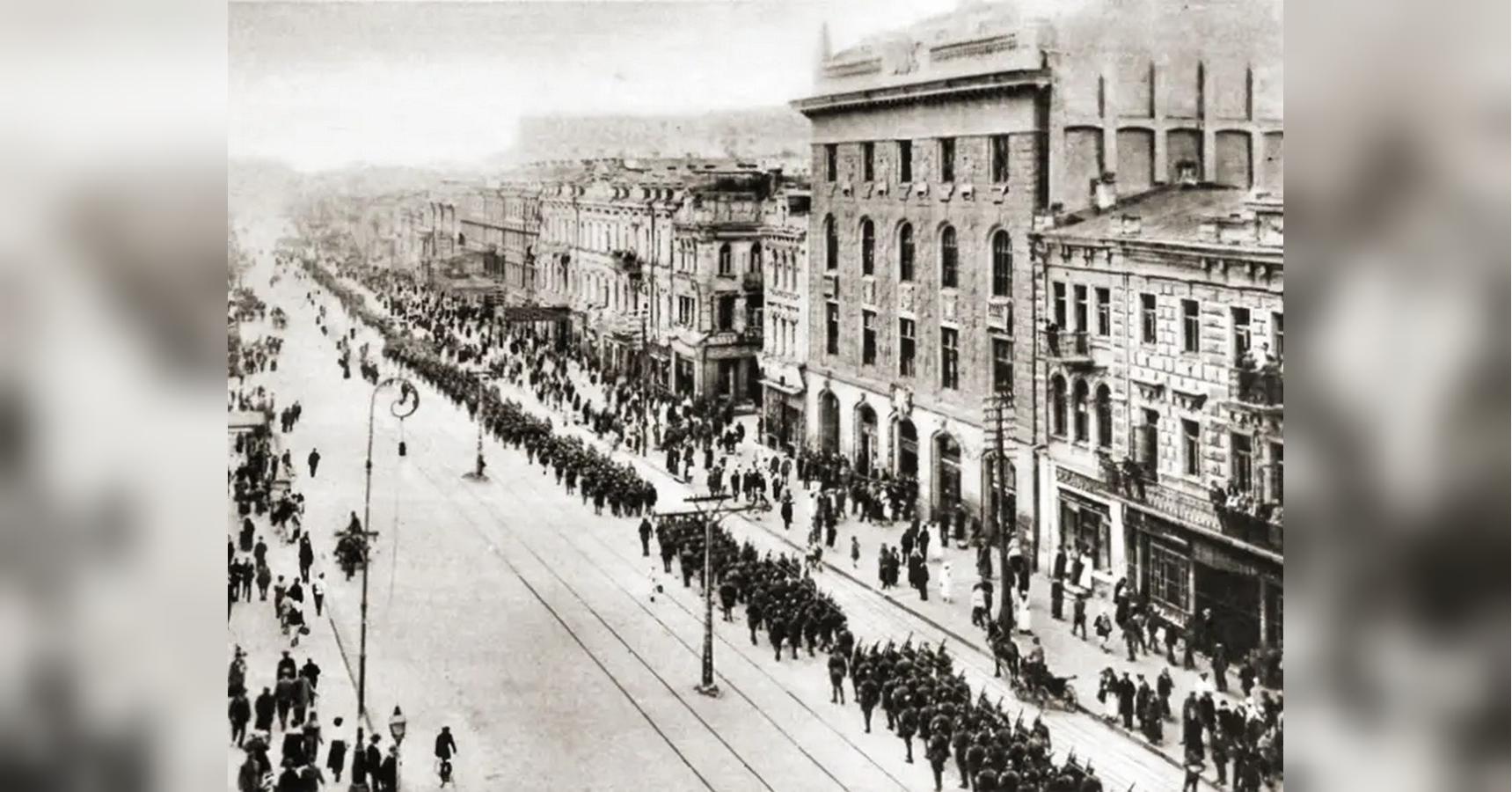 Настоящий смысл 9 мая: 106 лет назад Армия УНР освободила Киев и провела парад на Крещатике