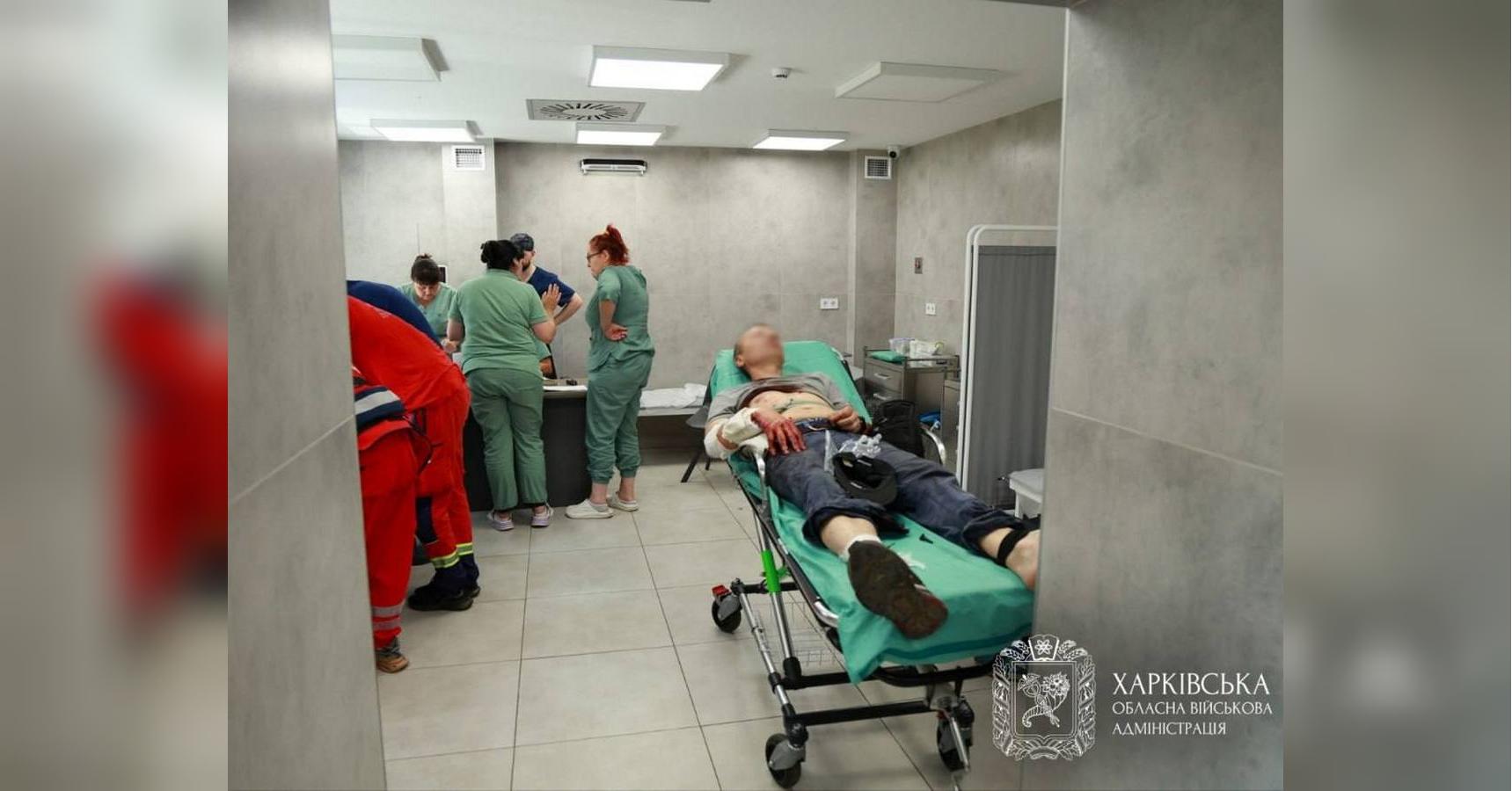 россия нанесла ракетный удар по почтовому терминалу под Харьковом: трое погибших, 20 пострадавших