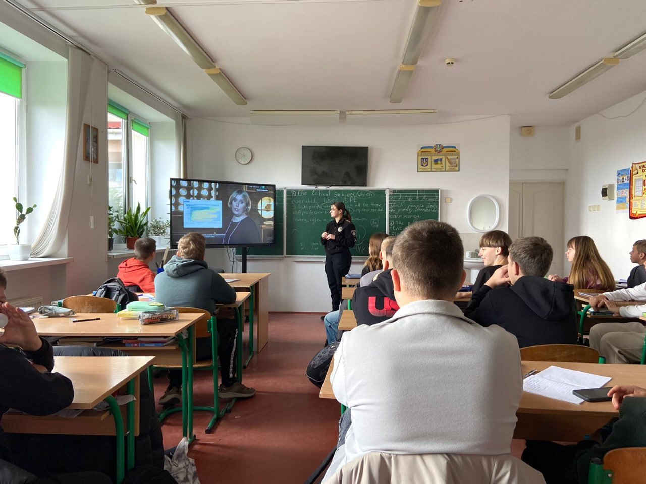 Як діяти підліткам Рівненщини, якщо на них «вийшов» російський куратор