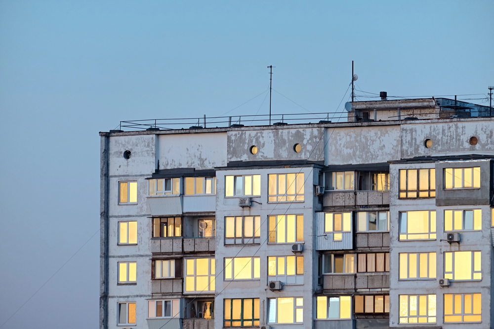 У трьох областях України порожнє житло віддаватимуть переселенцям