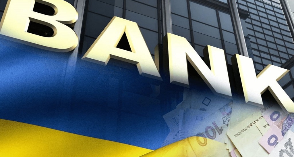 Уряд виставить на продаж два великих банки: що буде з грошима українців