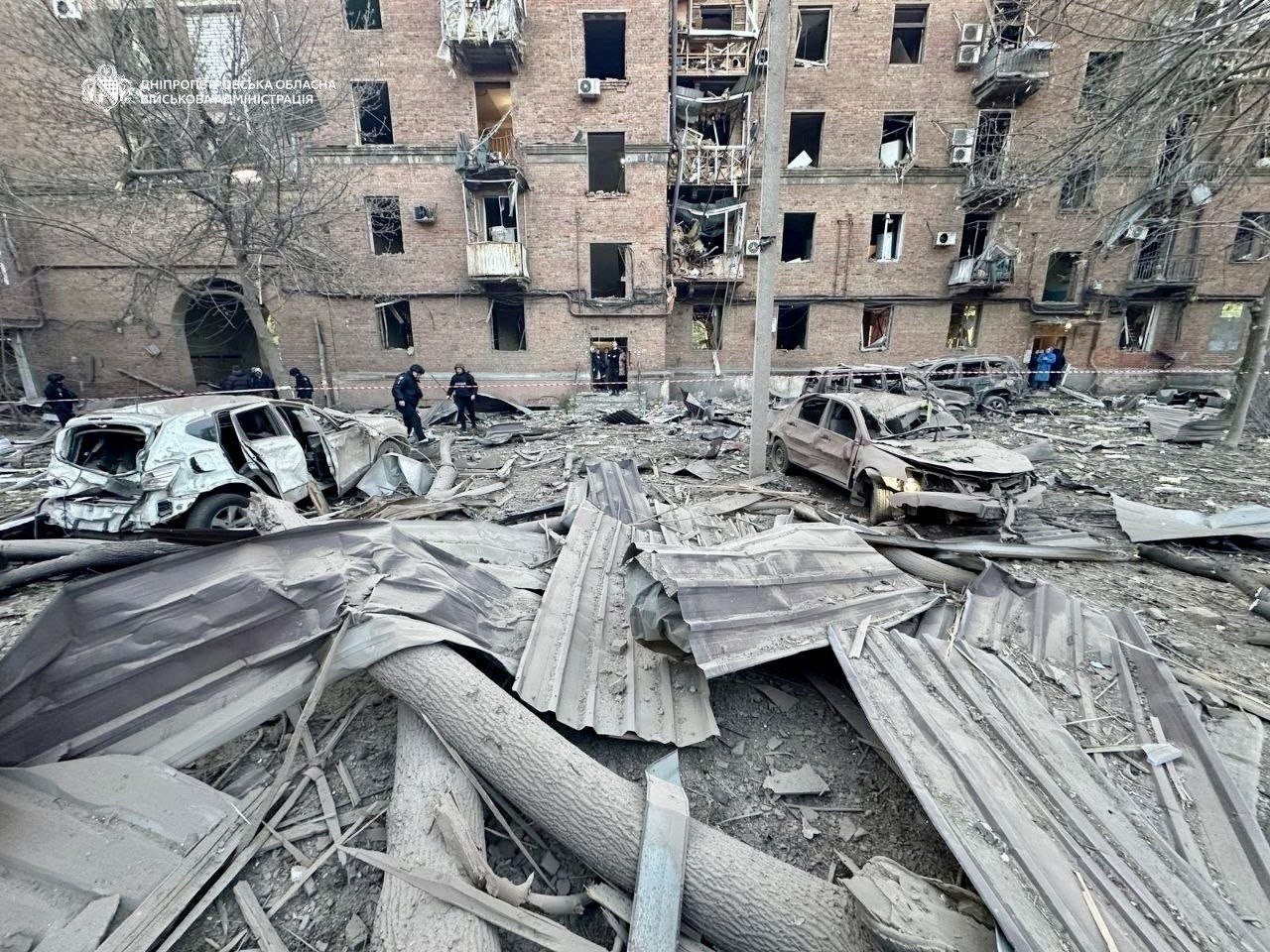 Сотні "шахедів" та десятки ракет: орки масово атакували Україну, наслідки важкі - фото, відео