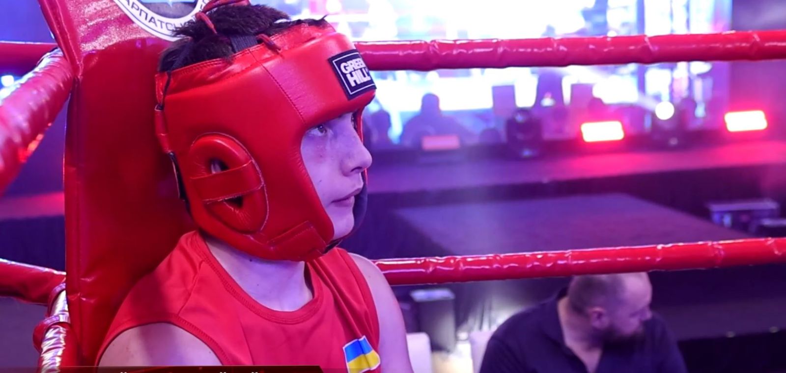 Крок до великого рингу: юний боксер Михайло Данило тренується поруч із світовою боксерською елітою (ВІДЕО)