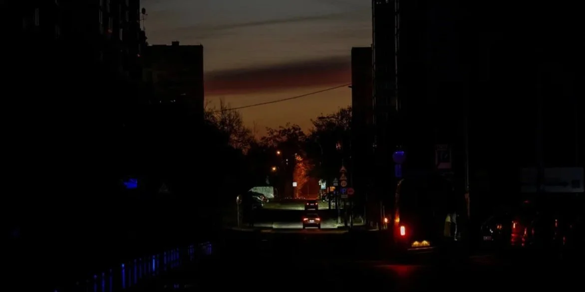 В ДТЭК опубликовали графики отключений на 13 декабря для Киева и трех областей