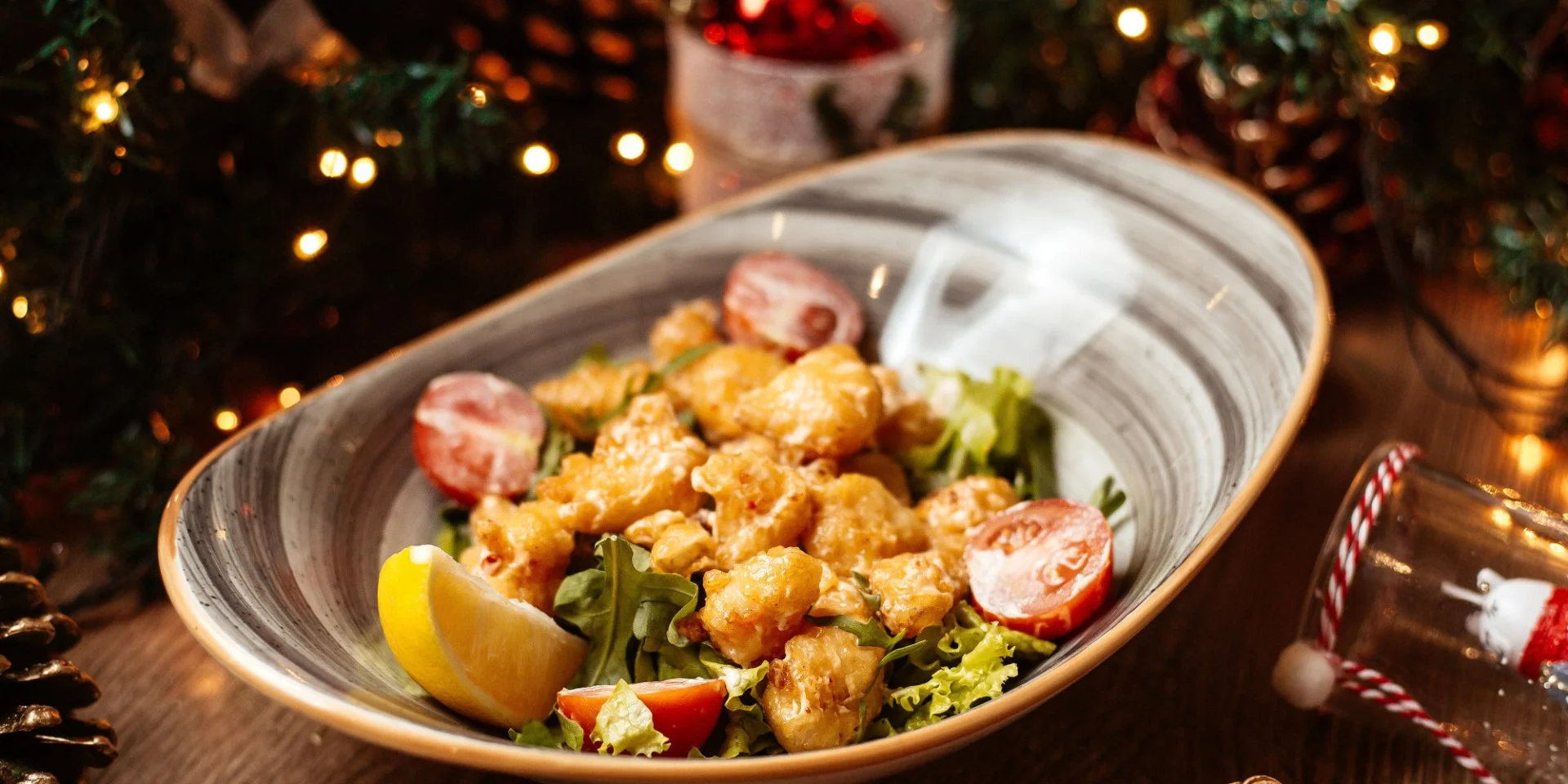 Семь салатов на Новый Год и Рождество, с которыми легко обойтись без оливье, крабового и шубы