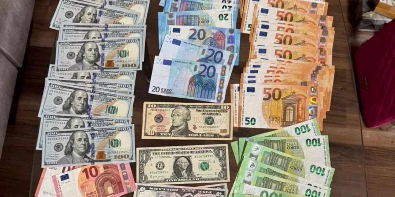 В Днепре чиновника горсовета и еще трех человек подозревают в хищении 3,3 млн грн на восстановление жилья после обстрелов