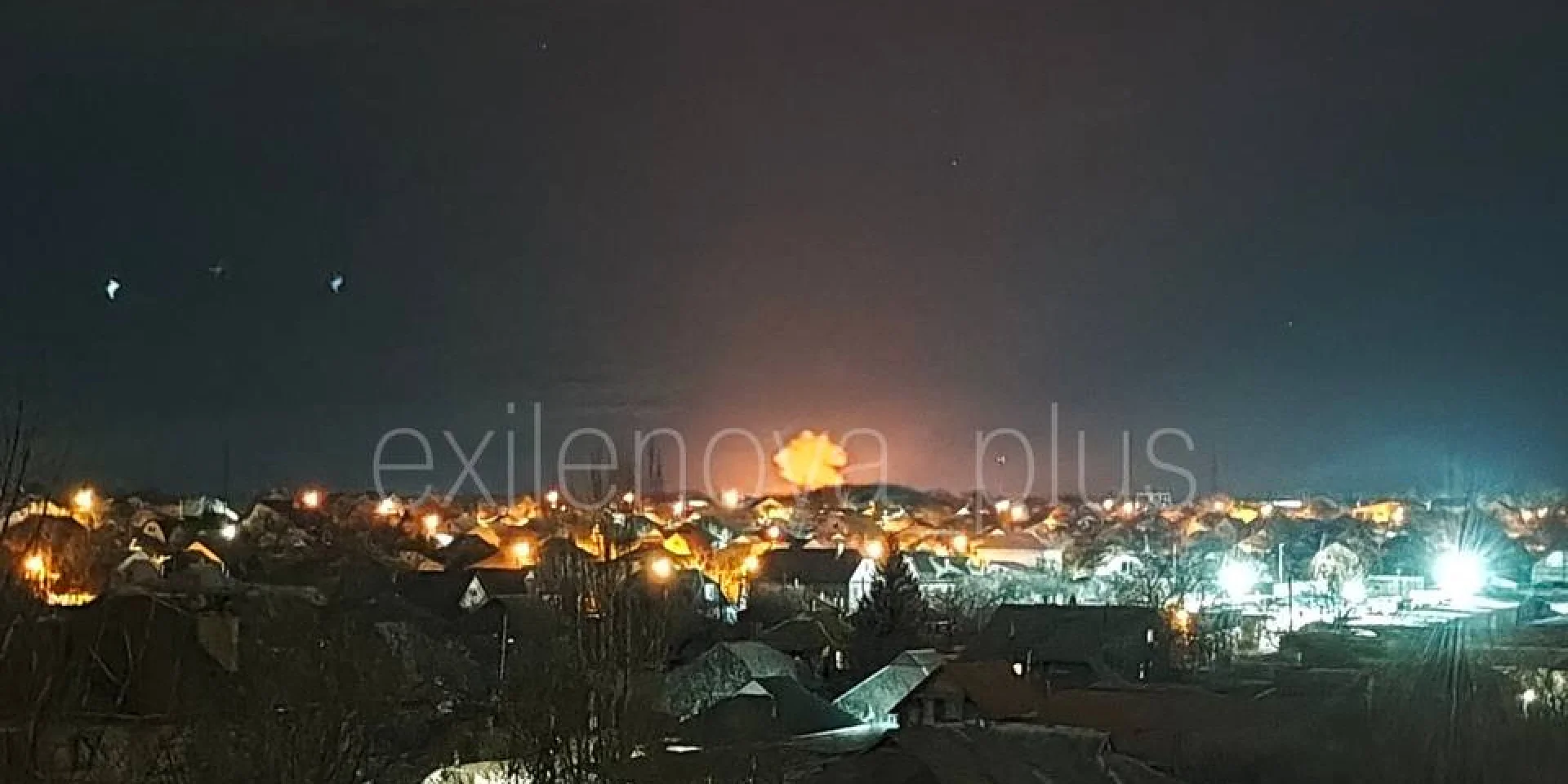 Дроны ночью атаковали ВОТ Луганской области, под удар могли попасть базы ремонта военной техники РФ — видео