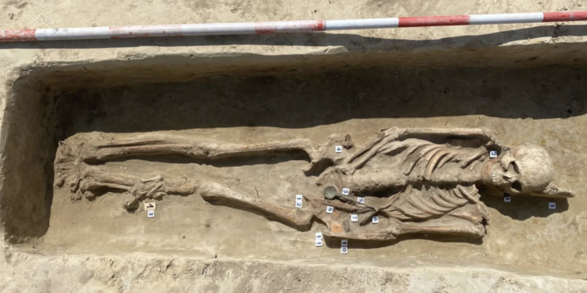 Косметичка 1400-летней давности. В Венгрии раскопали захоронения аварских женщин эпохи раннего Средневековья