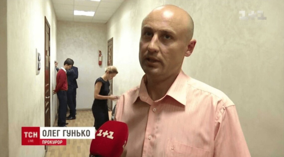 Обвиняемому экс-прокурору Офиса генпрокурора продлили обязательства