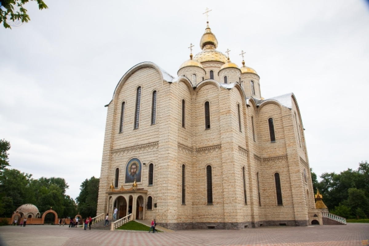 Не тільки церква, а й соціальний хаб: як змінили Свято-Михайлівський собор у Черкасах