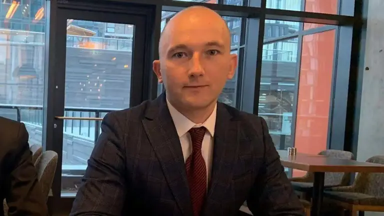 Екссуддя, який насмерть збив нацгвардійця з Тального, отримає компенсацію за тримання під вартою