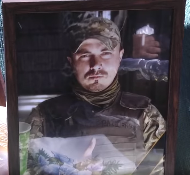 У Жашківській громаді попрощались із загиблим на війні розвідником-далекомірником