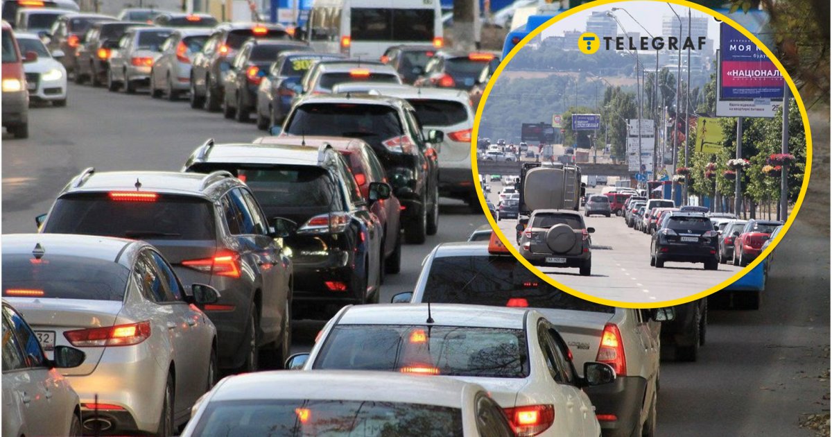 Из Броваров до Киева не доехать: авто в ужасной пробке, движения нет уже час (видео)