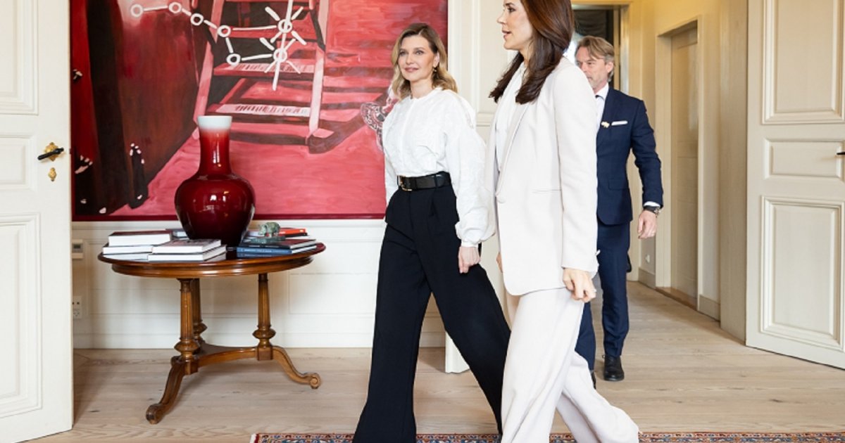 В белоснежной блузе с объемными рукавами: первая леди Украины встретилась с королевой Дании (фото)